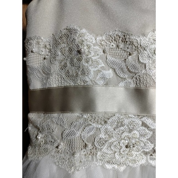 David's Bridal child size 4 formal dress beige & white flower girl jr bridesmaid - Picture 7 of 16